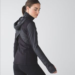 Kanto catch me run lululemon jacket sz 4